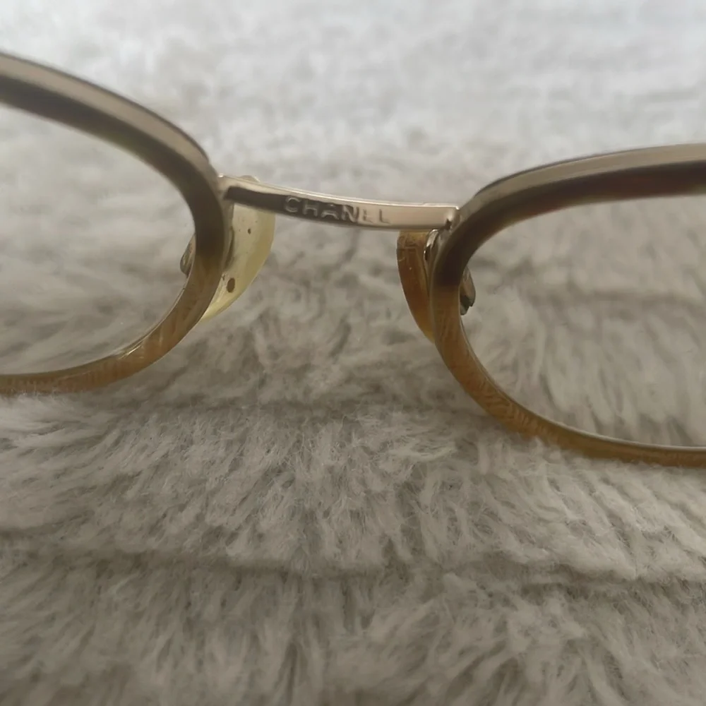 Chanel Cream Semi Half Tortoise Rim Vintage Goldtone Metal Sided Glasses